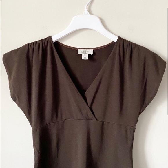Ann Taylor Loft V Neck Top Brown Size XSP - Picture 2 of 4
